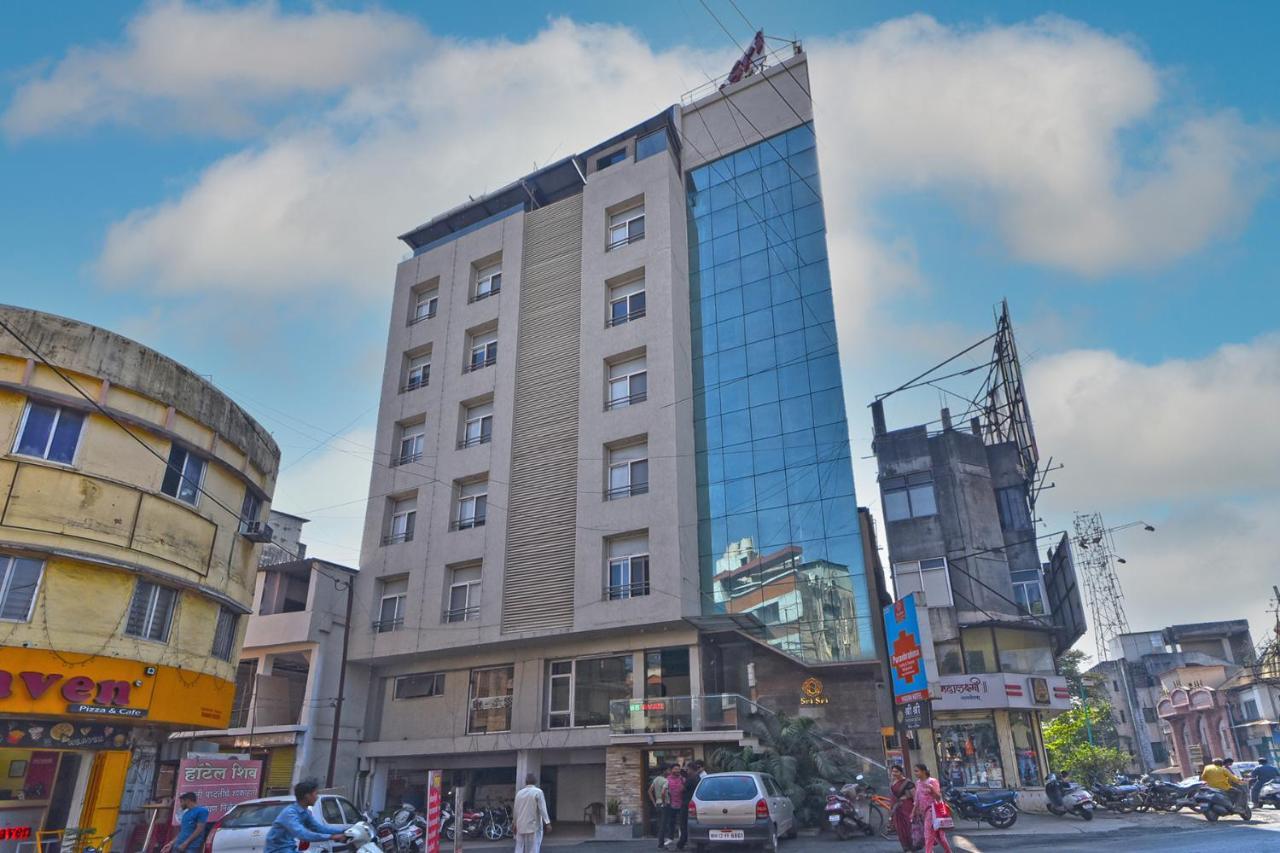 Hotel Sri Sri Executive, Kolhapur Esterno foto